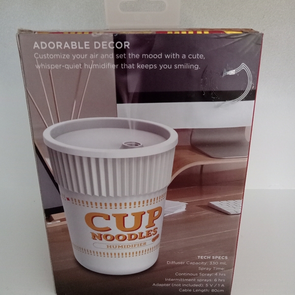 Cup of Noodles Humidifier - Picture 3 of 5